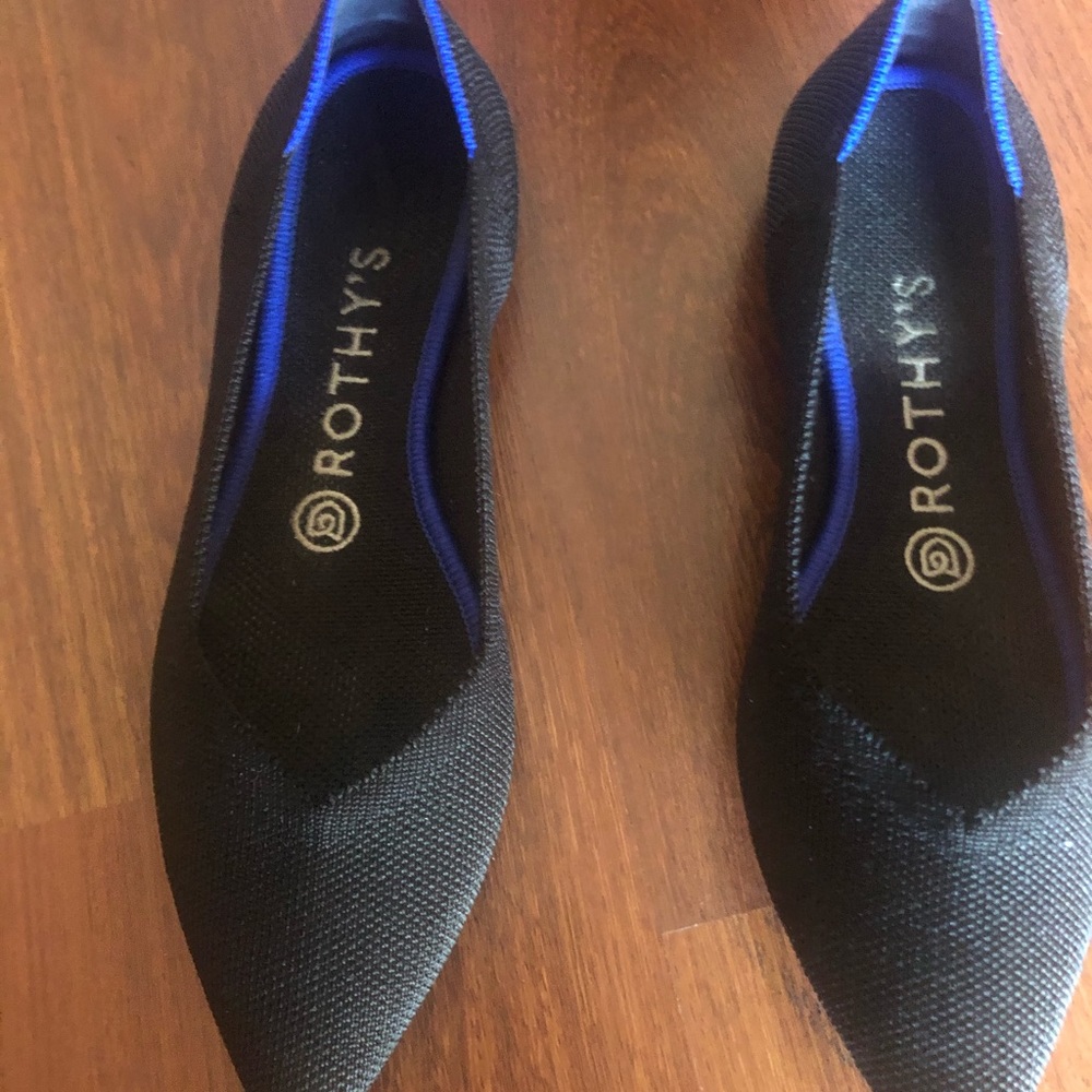 Rothys Flats